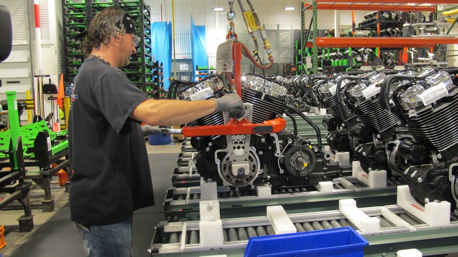 Behind the scenes at Harley-Davidson's Powertrain manufacturing plant:  Slideshow
