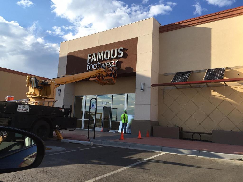 Famous Footwear  Winrock Town Center