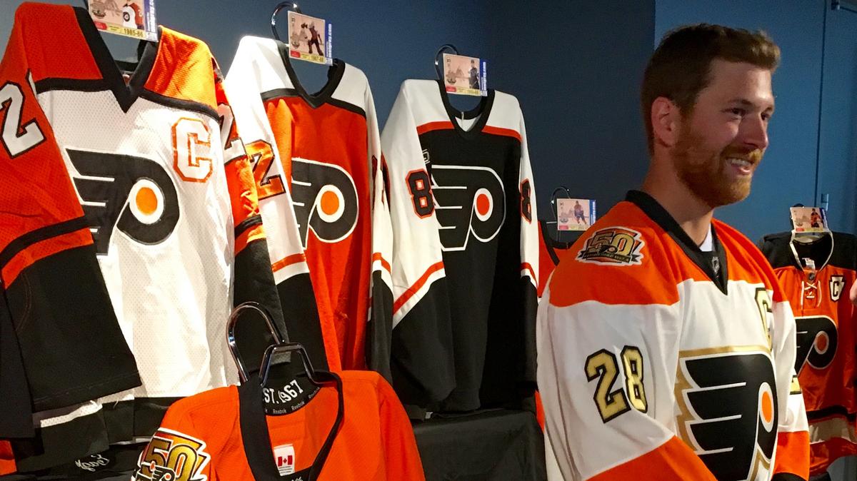 Video: Flyers New Locker Room in Voorhees (Flyers Nation)