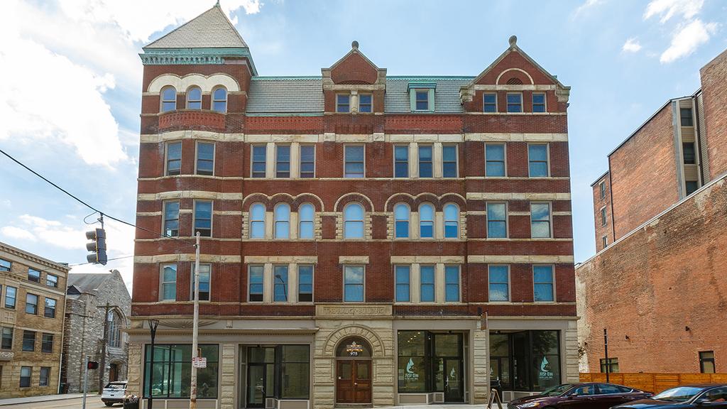trevarrenflats*1024xx1200-675-0-63.jpg