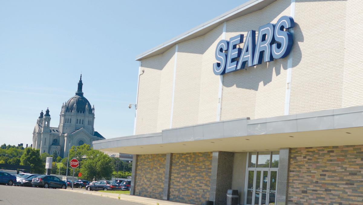 Sears is in trouble, what could fill its stores at Mall of America
