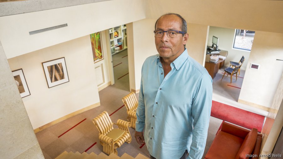 From Buda, worldrenowned builder designs structures that draw world's