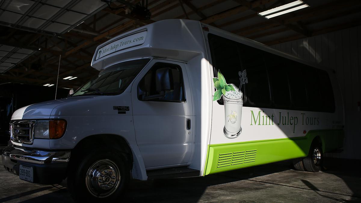 Mint Julep Tours offering Solar Eclipse & Bourbon Sips Louisville