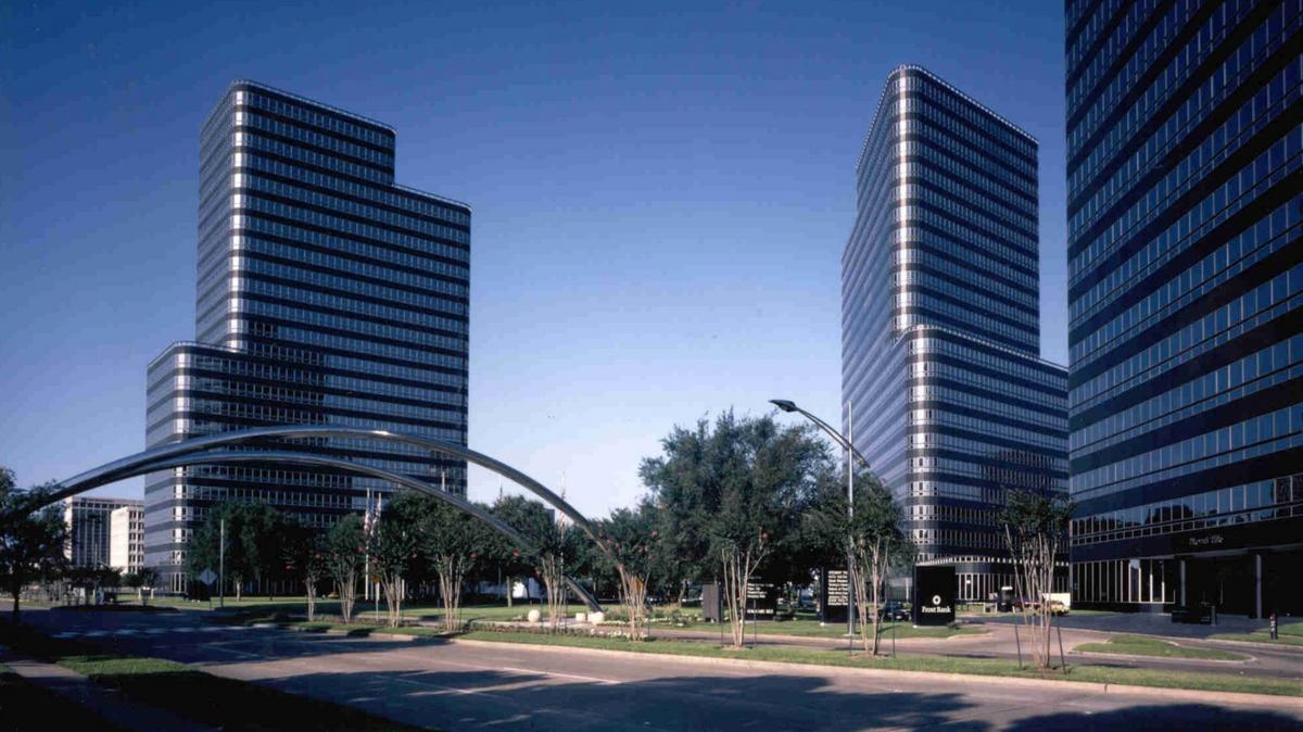 Apache extends headquarters lease near Houston's Galleria again