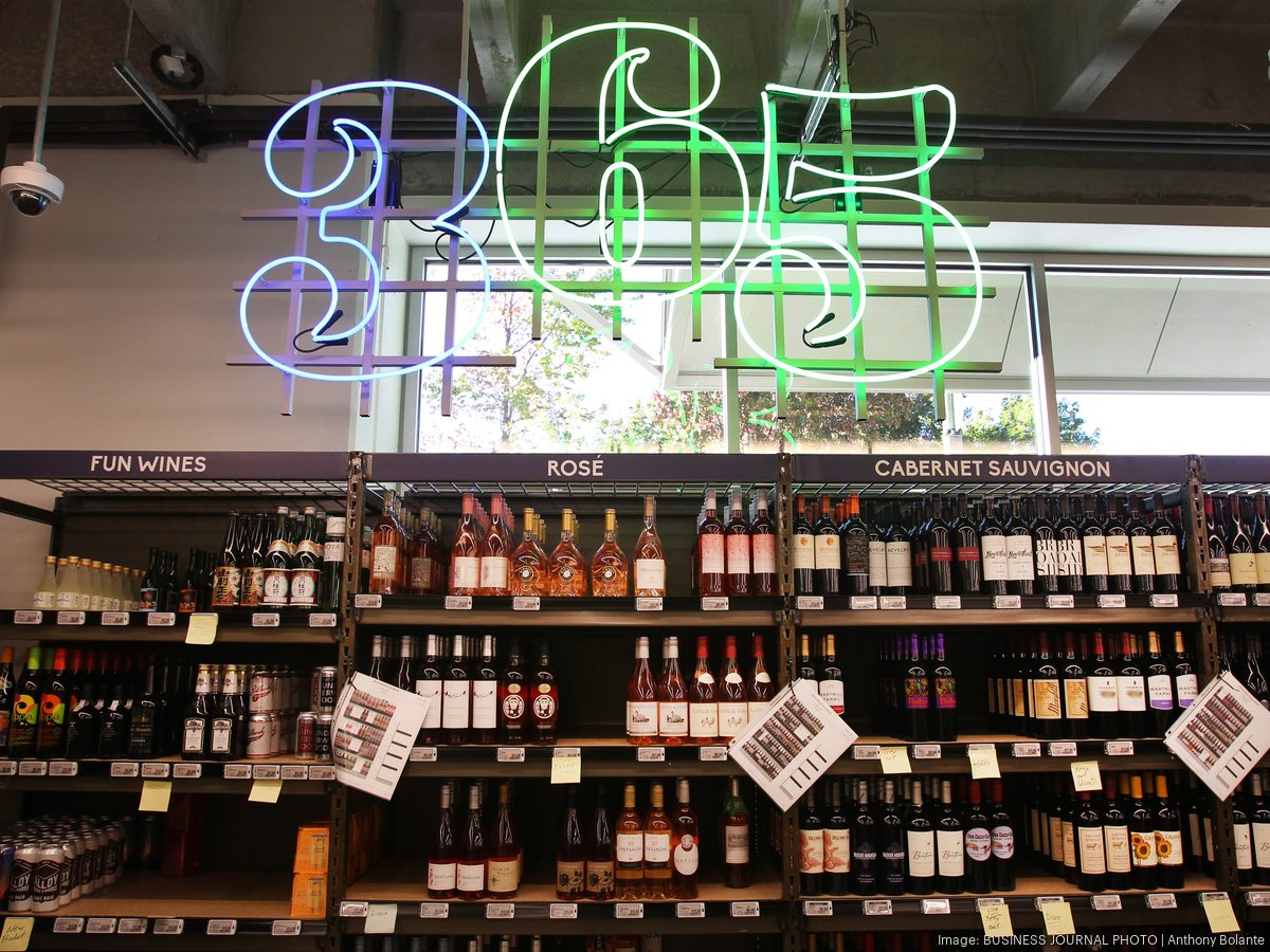 WHOLE FOODS MARKET, Bellevue - Restaurant Reviews, Photos & Phone Number -  Tripadvisor