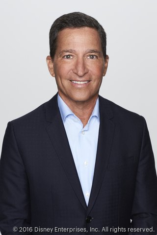 ABC taps Warner Bros. veteran Bruce Rosenblum for biz ops role - L.A ...