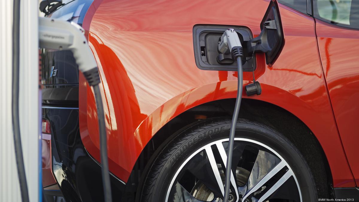 Maui Electric proposes to take over electric vehicle charging infrastructure on Valley Isle