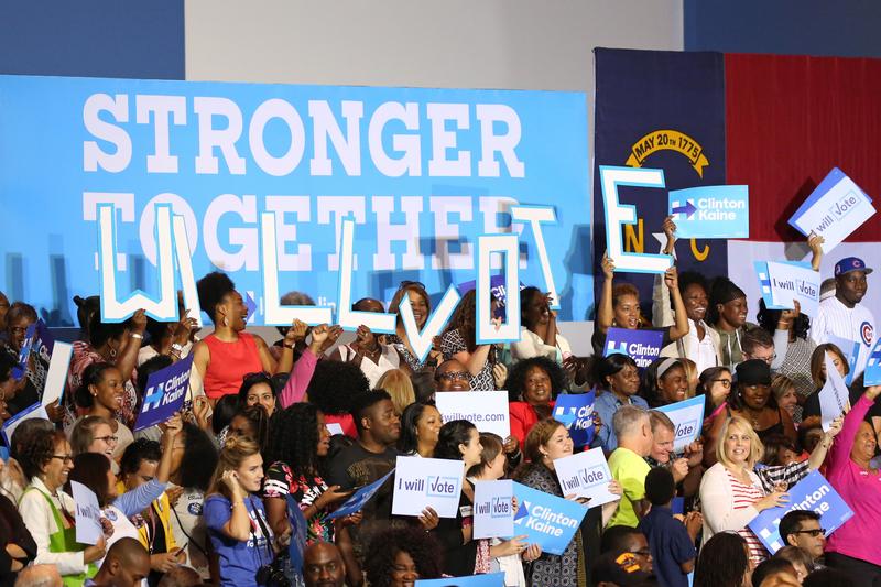 First Lady Michelle Obama campaigns for Hillary Clinton in Charlotte ...