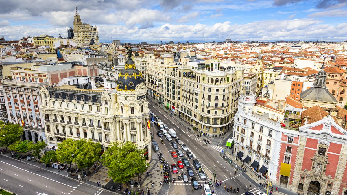 American Airlines Flight To Madrid Spain