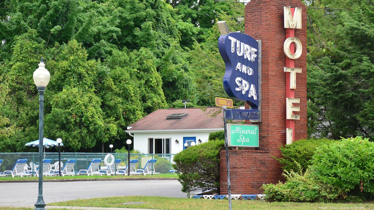 Larkin Realty owner in Burlington, Vermont, acquires Turf and Spa Motel
