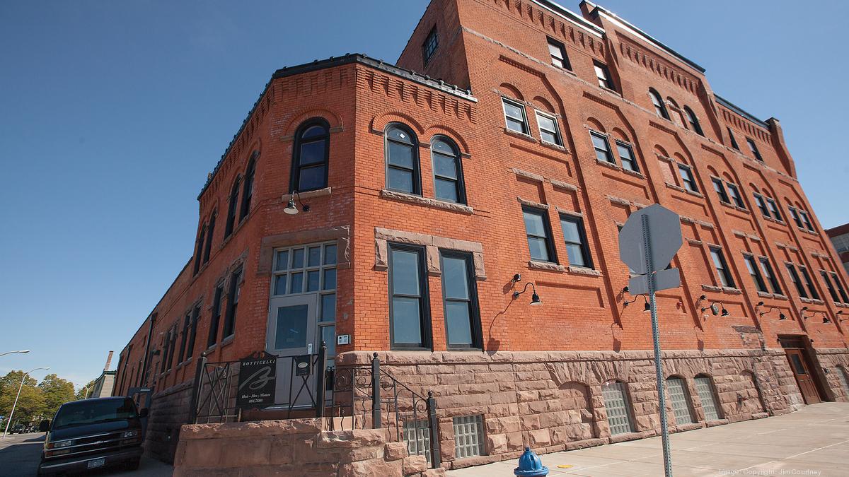 Historic designation granted to Temple Beth Zion, Phoenix Apartments