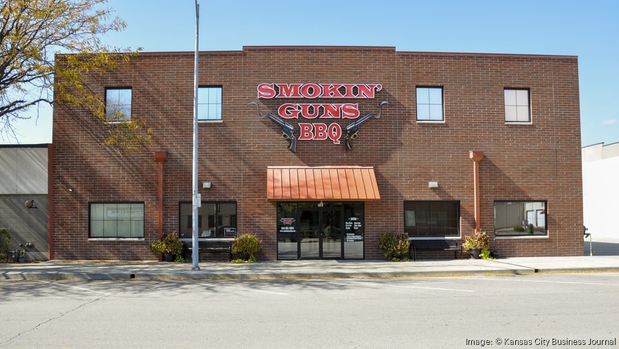 Smokin' Guns, a North Kansas City barbecue restaurant, will close