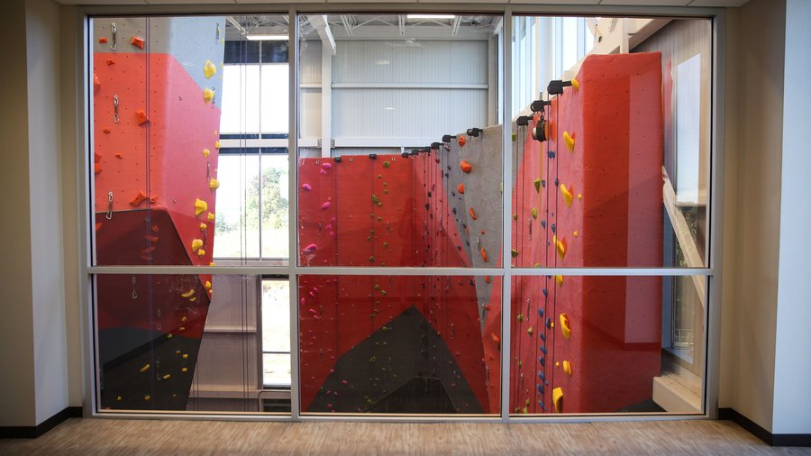cliff-hangers-mk044*900xx5606-