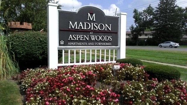 North County apartment complex sells for $28.5 million - St. Louis ...