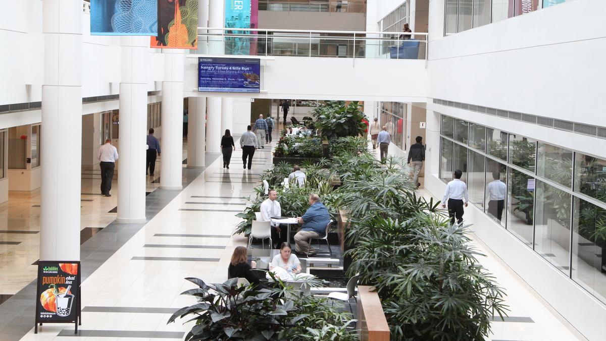 JPMorgan Chase's sprawling McCoy Center at Polaris – SLIDESHOW - Columbus  Business First