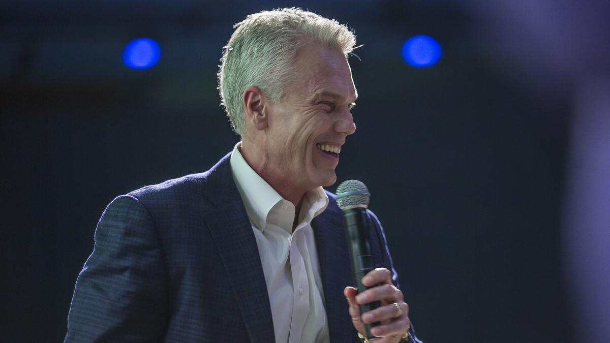 intuit-ceo-brad-smith-is-departing-after-11-years-chief-technology-officer-tayloe-stansbury-also-leaving-silicon-valley-business-journal