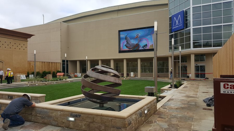 Memorial City Mall adds green space called The Square at Memorial City