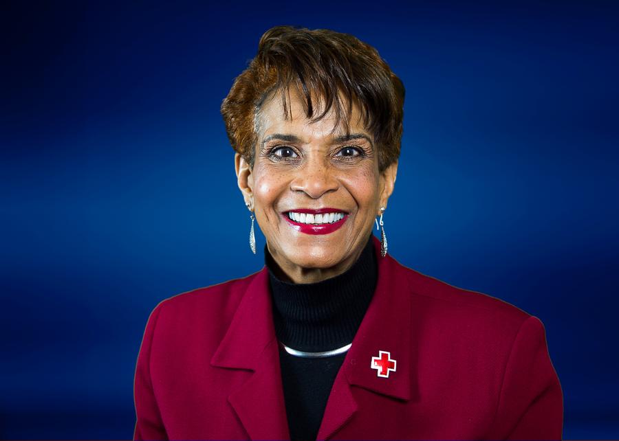 2016 Women of Distinction - Bizwomen