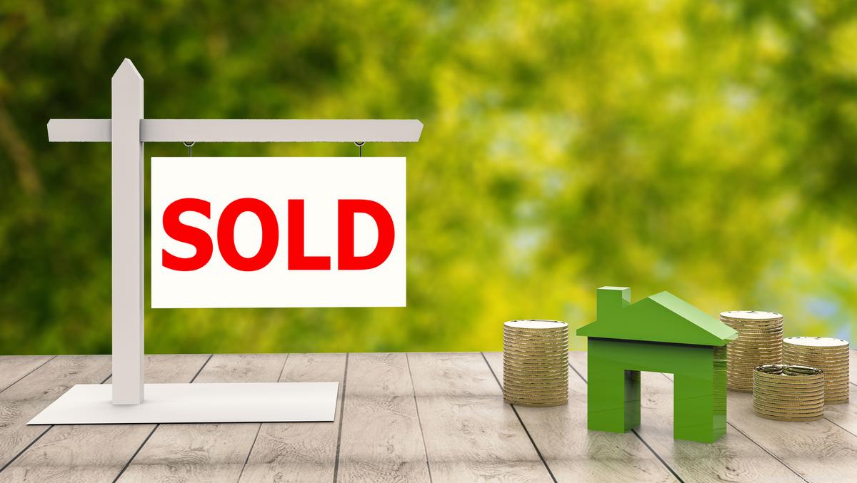 Louisville apartment complex acquired for 21 million Louisville