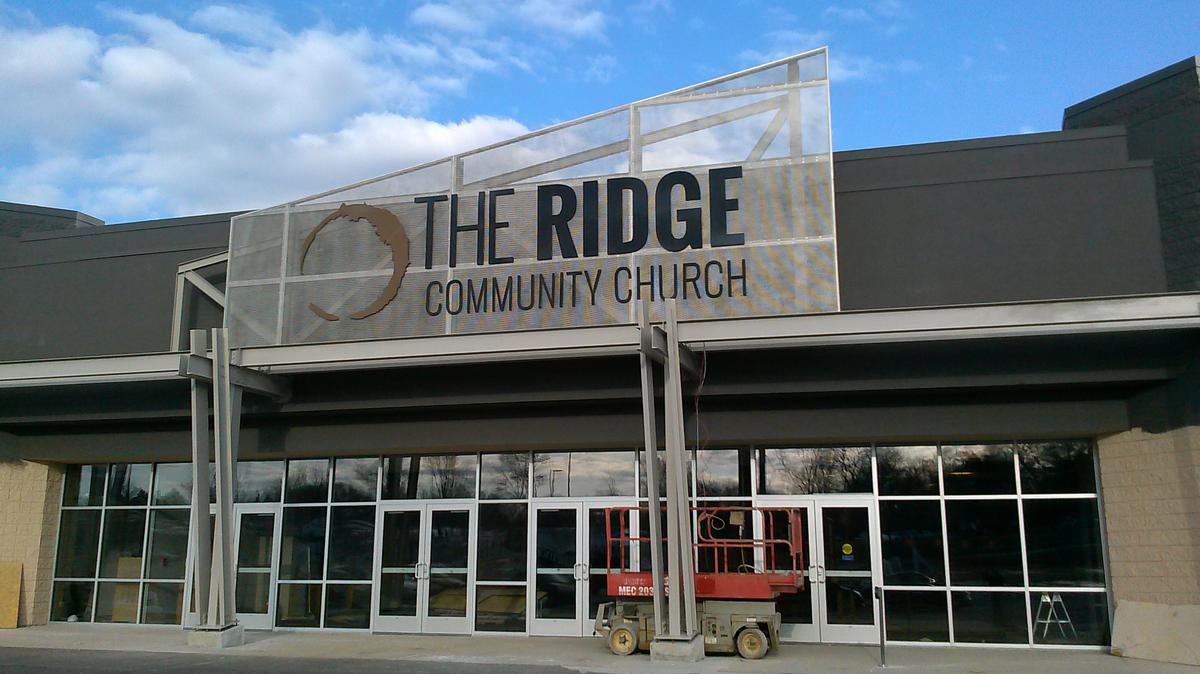 Marcus selling Oak Creek cinema to Ridge Community Church - Milwaukee ...