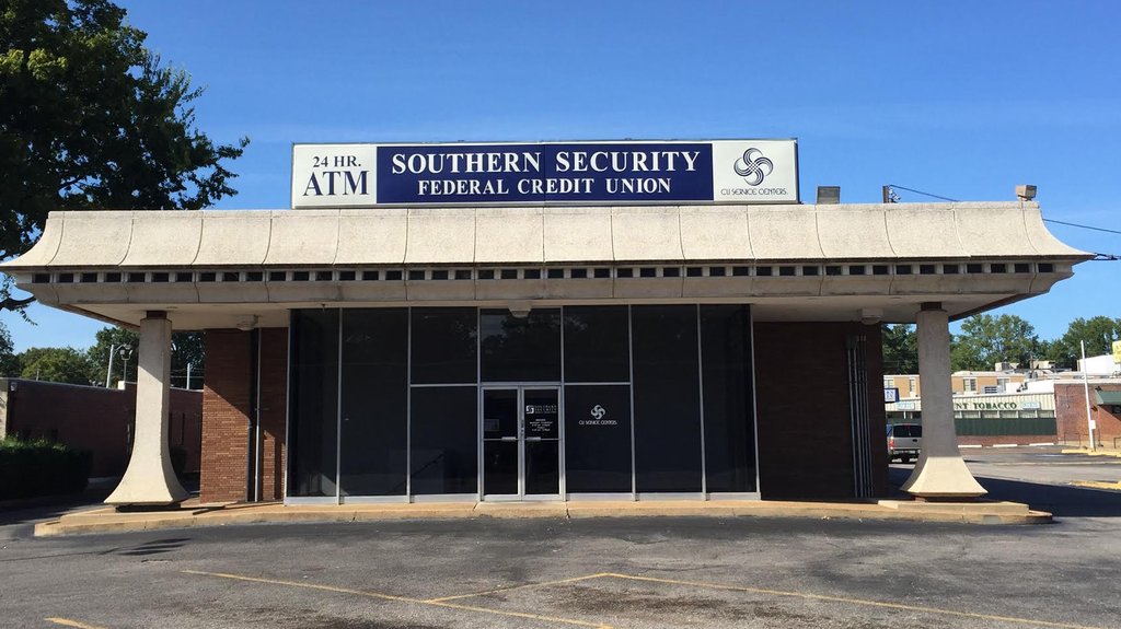 Fidelity Bank opens new HQ in former Union Savings & Loan building — SVN