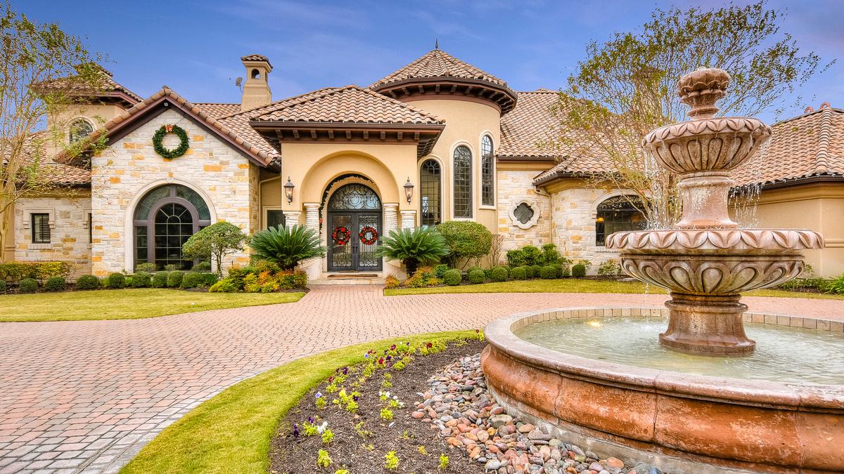 Austin mansion that was home to UT football coach Charlie Strong on the  sales block - Austin Business Journal