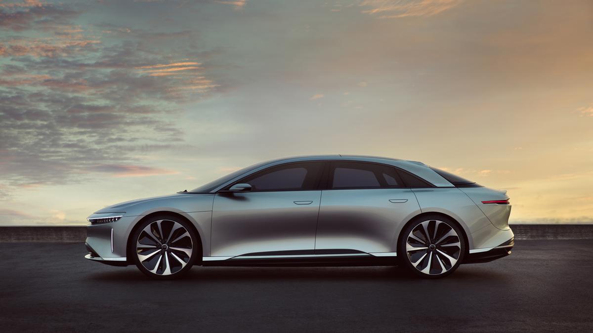 Invest in store lucid motors