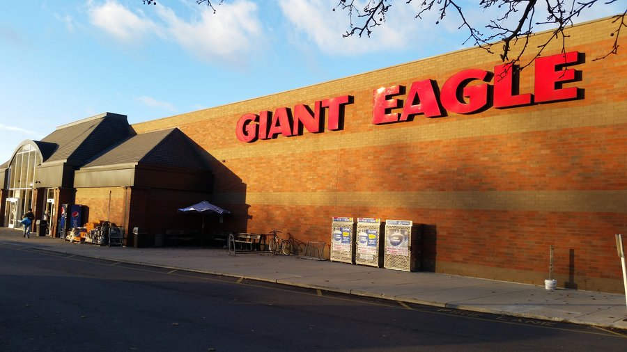 Redevelopment on the table for Giant Eagleanchored shopping center in