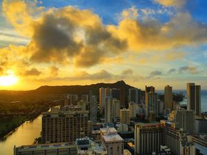 Waikiki Beach Sunrise