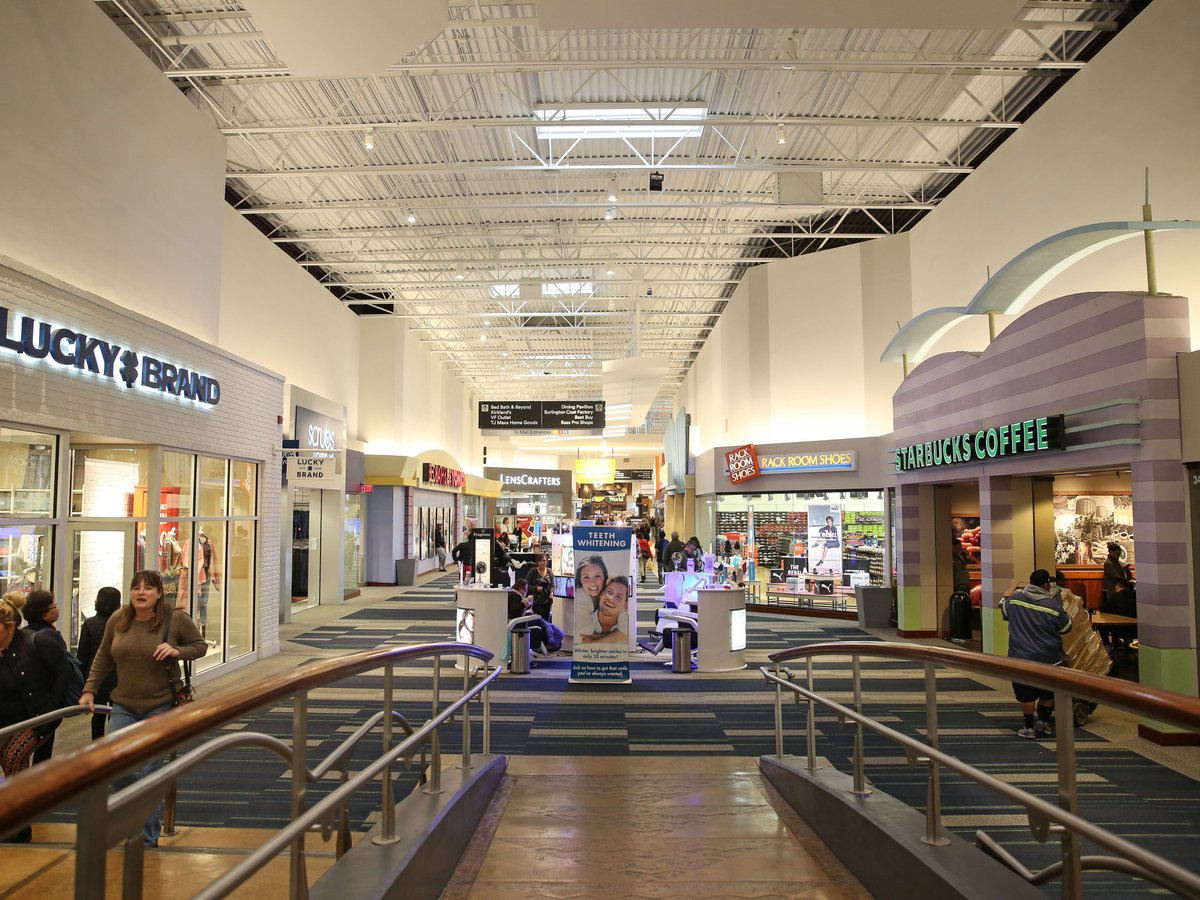 Lucky Shoes Store at SouthPark Mall