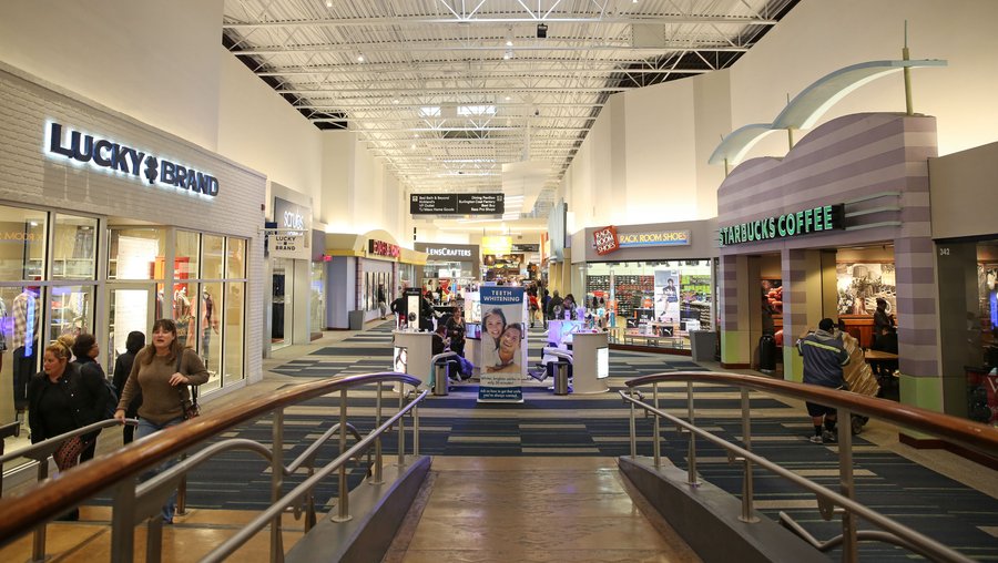 Charlotte-area malls, retail stores reopen under Phase 1 in NC