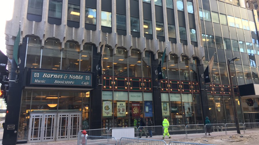 Barnes & Noble leaving downtown Minneapolis this spring - Minneapolis ...