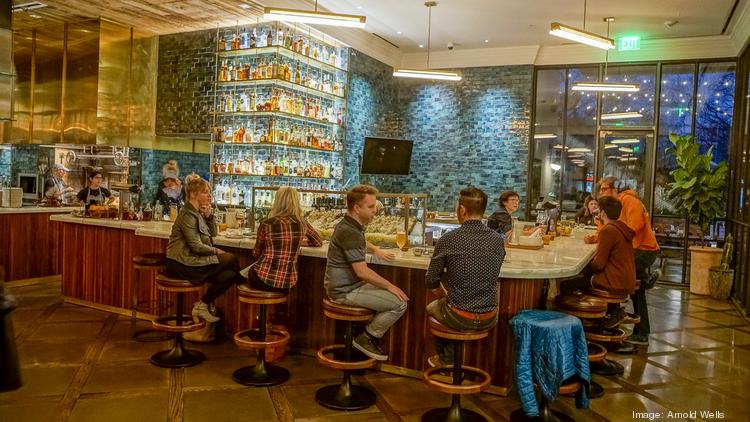 Austin Orders Bars To Close Restaurants Curtail Service Austin Orders Bars To Close