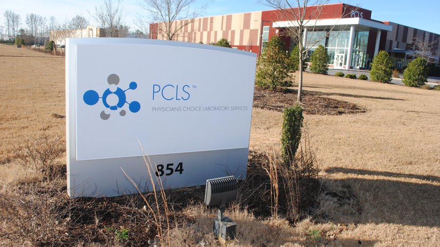 Building that housed 450employee Rock Hill lab company, Physicians