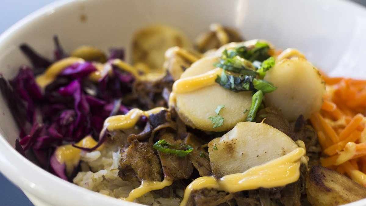 Four Yogurt Lab locations changing into SotaRol sushi spots