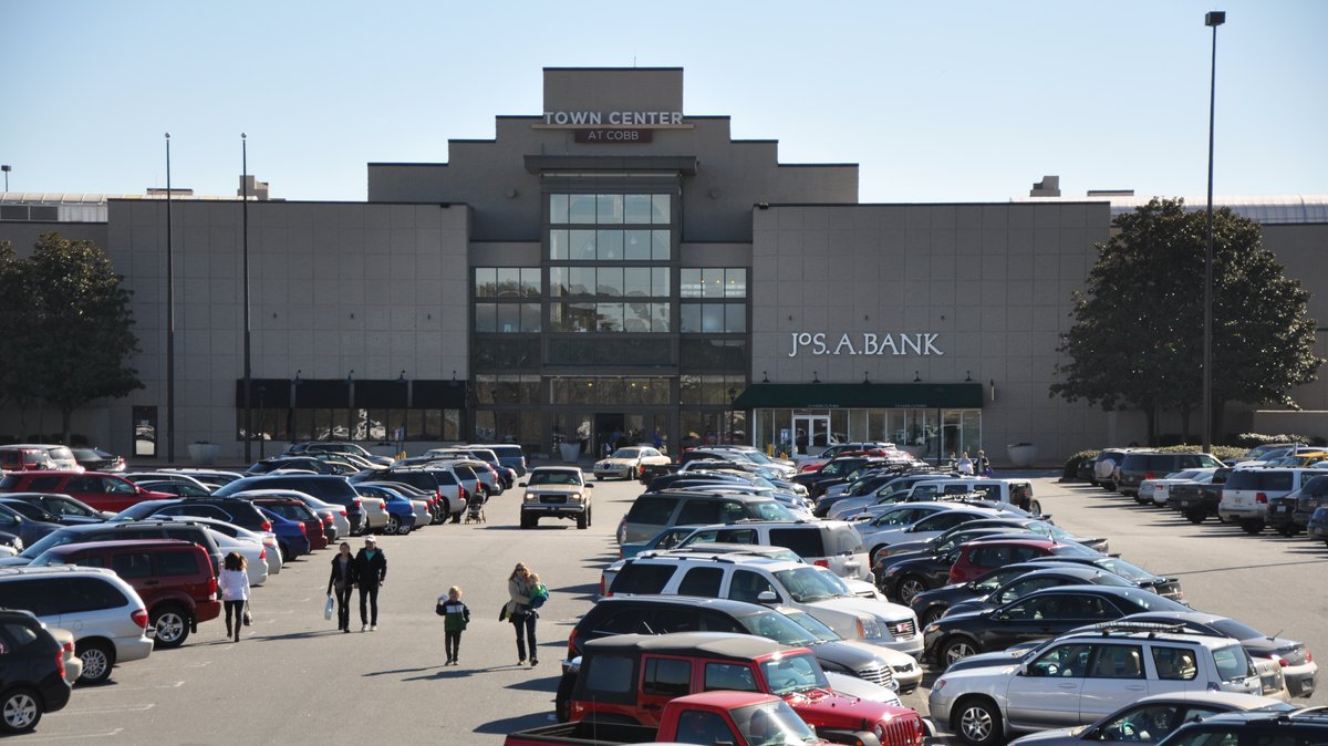 Town Center at Cobb sold to prolific mall owner Kohan Retail Investment