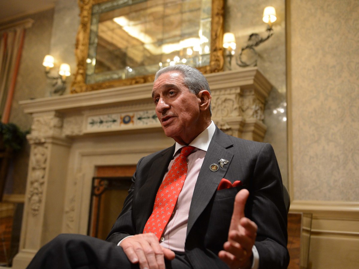 Super Bowl latest highlight for Atlanta Falcons owner Arthur Blank – The  Denver Post