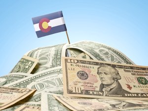 ISTOCK Colorado Flag Money Cash.jpg