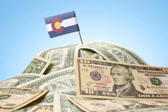 ISTOCK Colorado Flag Money Cash.jpg