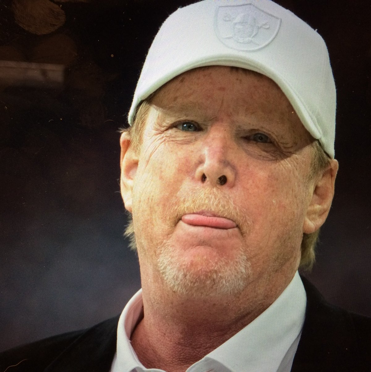 Oakland Raiders' Mark Davis might need to give San Antonio's