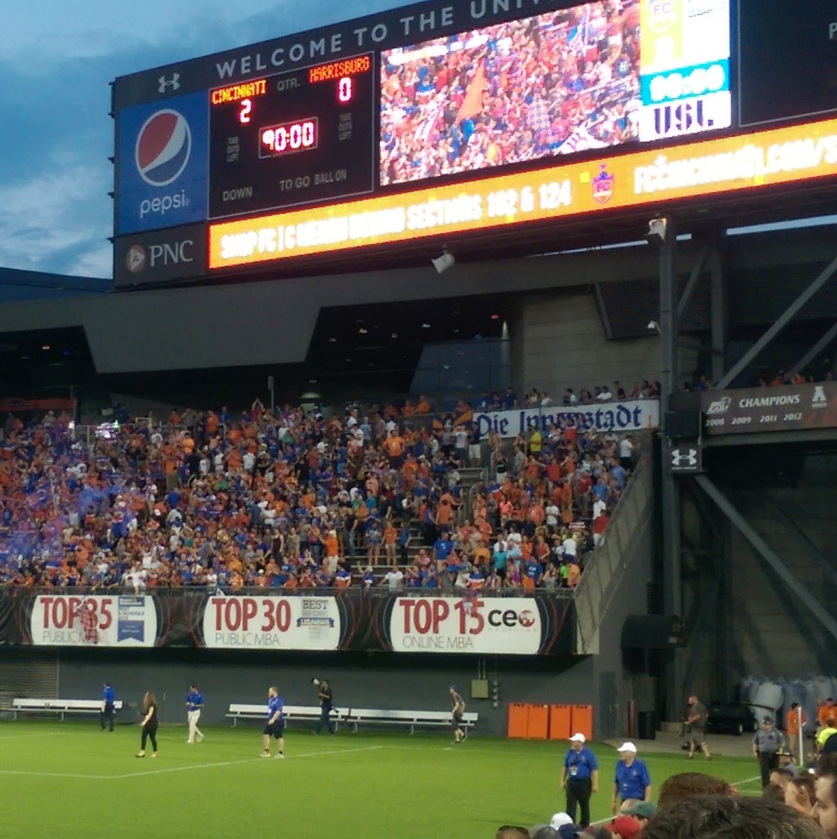 Nippert Stadium receives makeover, will be at full capacity this