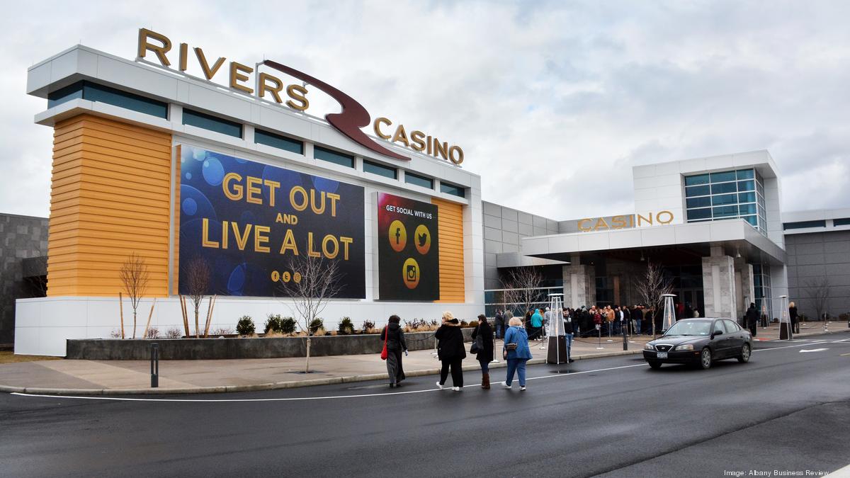 is river valley casino open