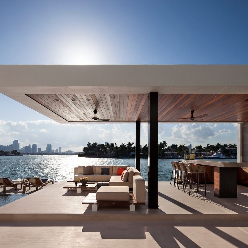 Calvin Klein Sells Waterfront Miami Mansion for $13.15 Million