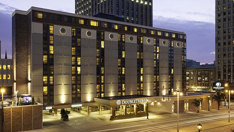 Downtown DoubleTree to undergo $5M renovation - Milwaukee Business Journal