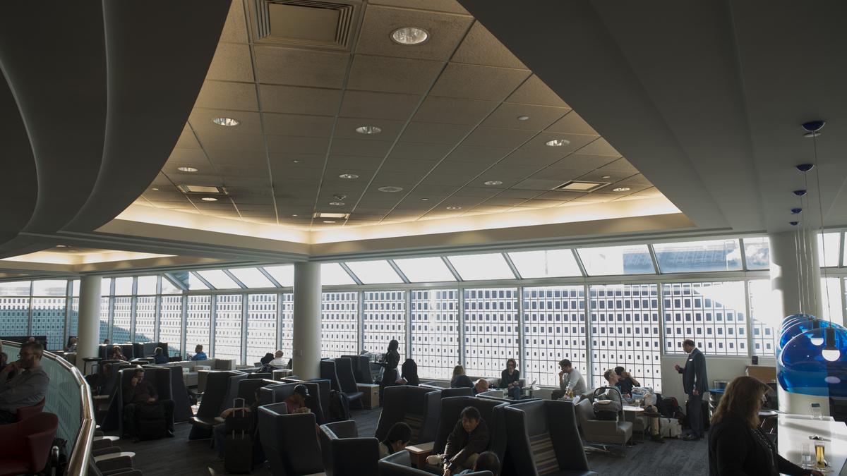 delta-opens-its-renovated-sky-club-at-msp-photos-minneapolis-st