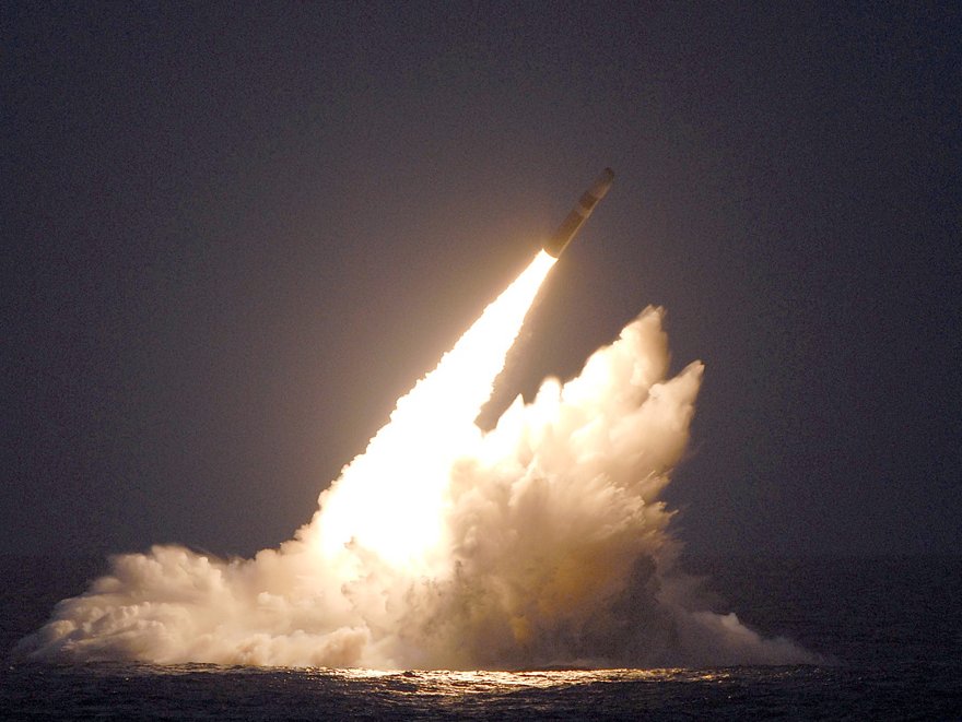 Trident D5  Missile Threat