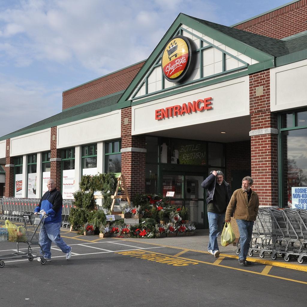 Checking out the new Albany ShopRite