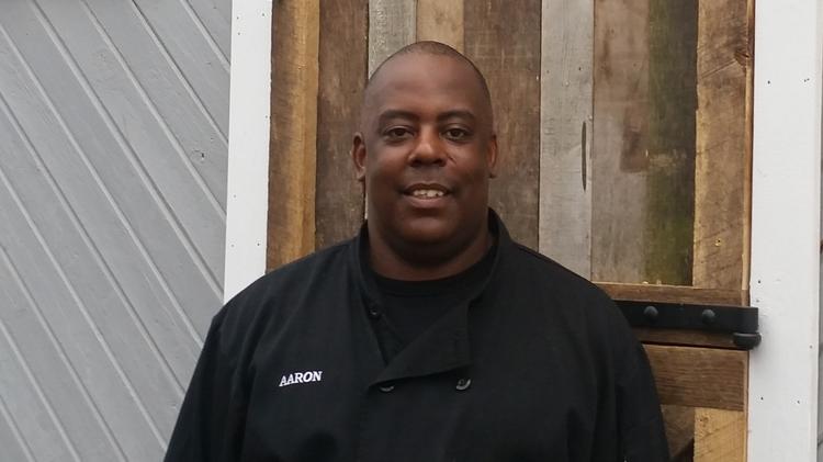 red-door-bbq-aaron-channels-dje*750xx1892-1064-0-1158.jpg