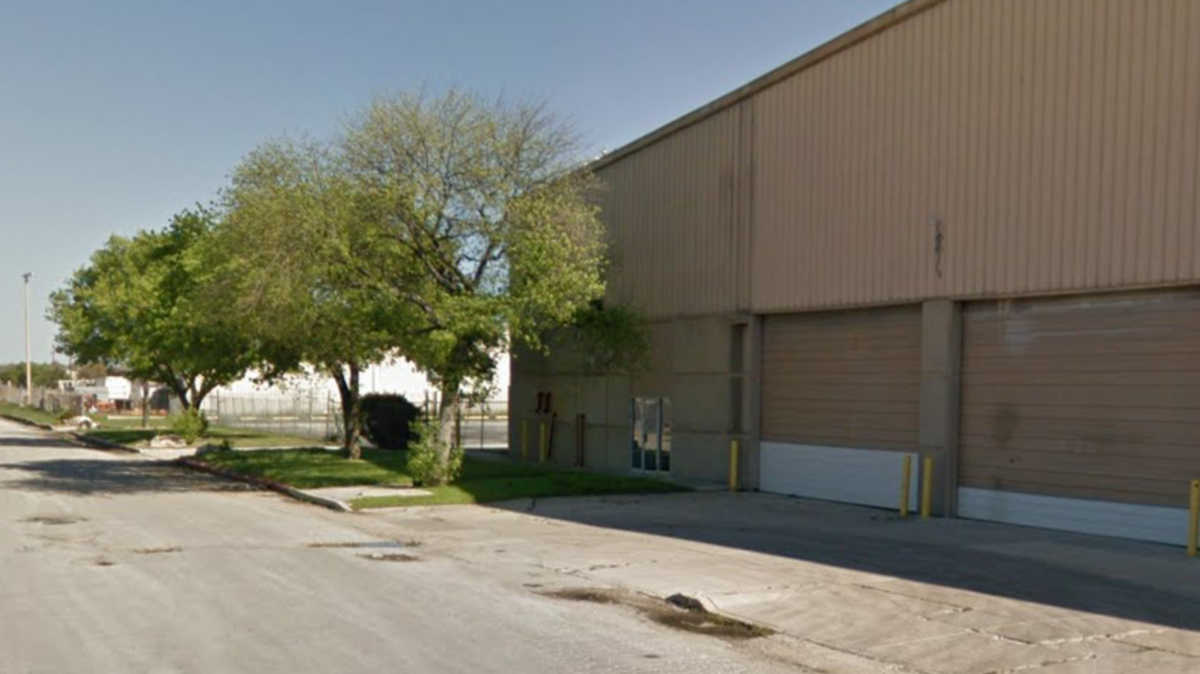 Glazer's sells off East San Antonio industrial facility to Stream