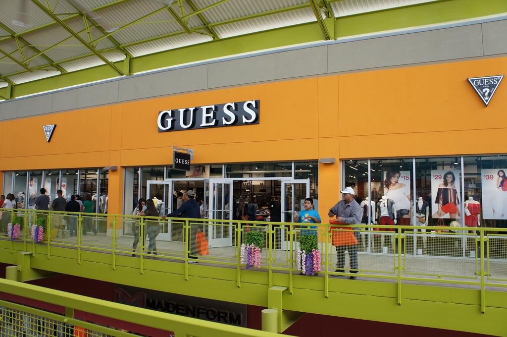 Outlet guess sac hot sale